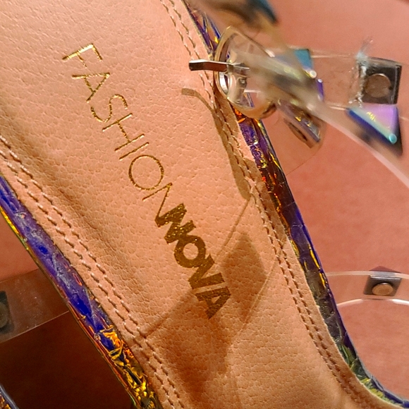 Fashionnova Heels - Picture 3 of 5